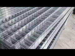 پودر پوشانده شده با جوش شبکه حصار خم شده 3D V Mesh Fence Bend برای باغ